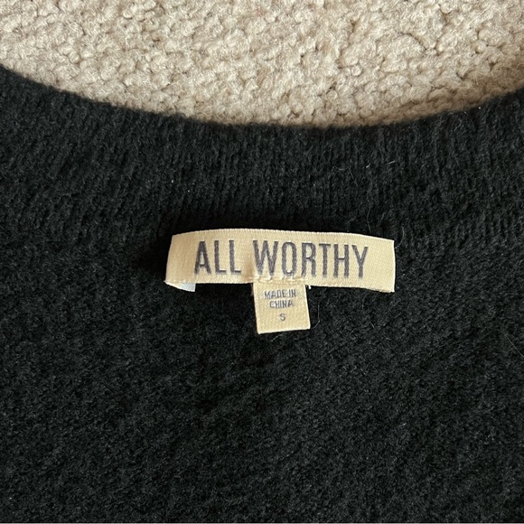 ALL WORTHY Hunter McGrady Button Front Cardigan in Black Size Small - Picture 3 of 8